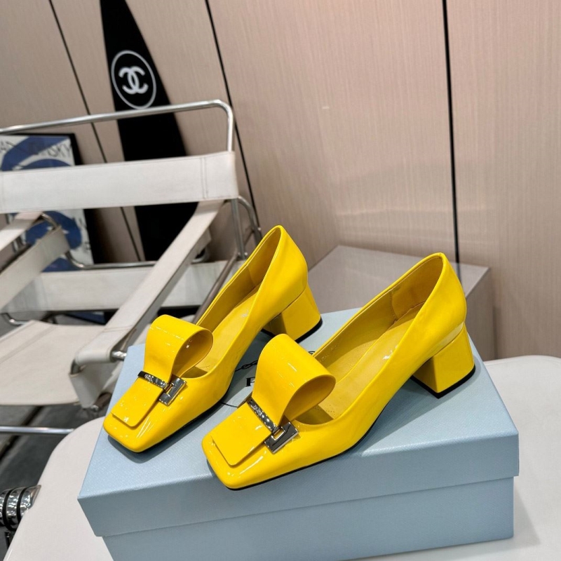 Pra*a high heels